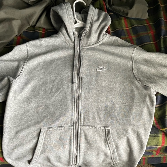 Nike Other - Nike Club Fleece Full-zip Hoodie